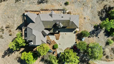 Other - 19448 Blue Sky Rd, Perris, CA 92570 photo 4 of 8