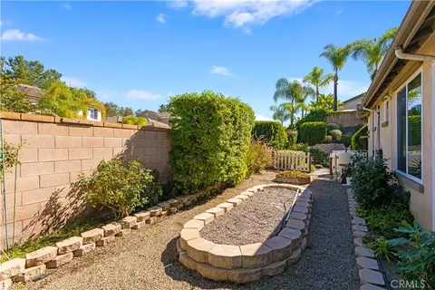 Exterior - 32079 Corte Cardoza, Temecula, CA 92592 photo 11 of 15