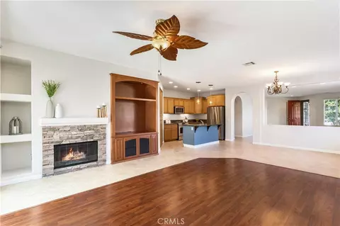 Living - 32079 Corte Cardoza, Temecula, CA 92592 photo 3 of 9