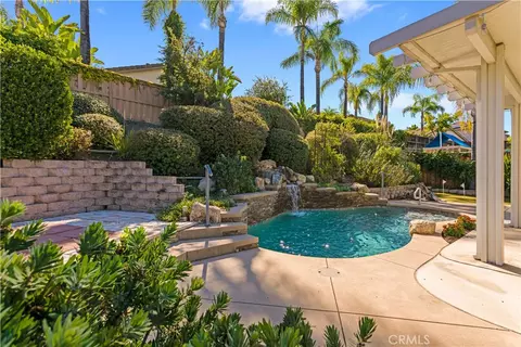 Exterior - 32079 Corte Cardoza, Temecula, CA 92592 photo 12 of 15