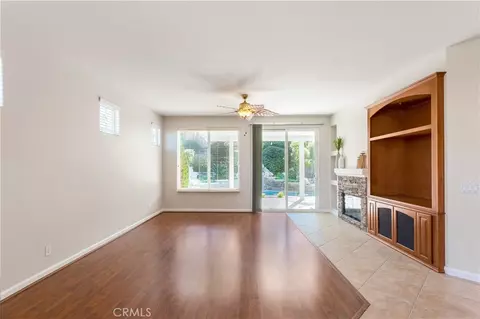Living - 32079 Corte Cardoza, Temecula, CA 92592 photo 6 of 9