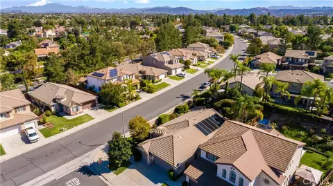 View/Area - 32079 Corte Cardoza, Temecula, CA 92592 photo 3 of 8
