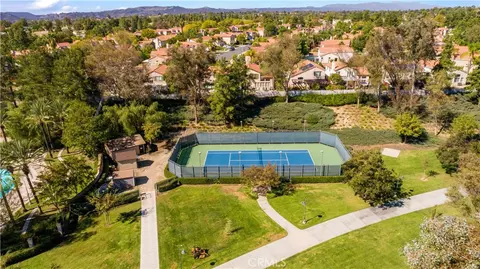 View/Area - 32079 Corte Cardoza, Temecula, CA 92592 photo 6 of 8