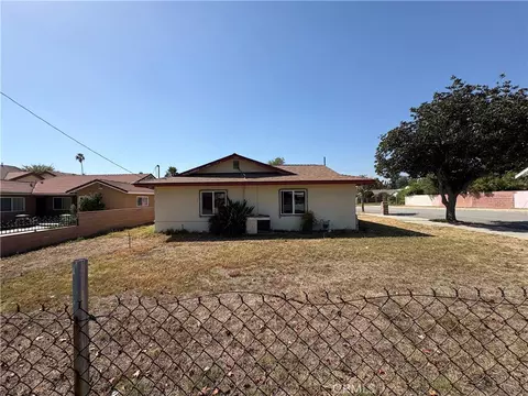 Exterior - 278 E Cherry, Monrovia, CA 91016 photo 10 of 12