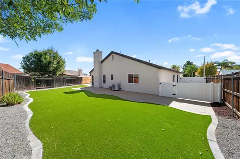 Exterior - 29190 Crestline, Menifee, CA 92584 photo 18 of 19