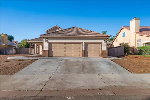 Exterior - 458 Windfields, Beaumont, CA 92223 photo 2 of 11