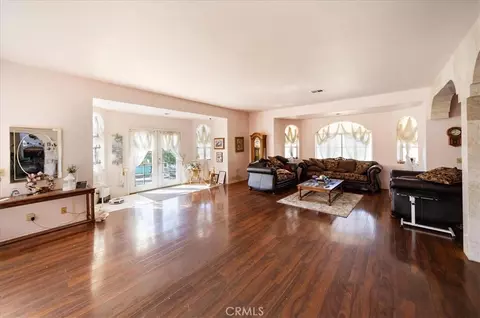 Living - 23585 Wildomar Trl, Wildomar, CA 92595 photo 1 of 3