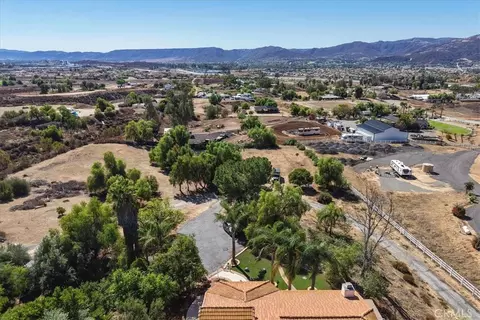 View/Area - 23585 Wildomar Trl, Wildomar, CA 92595 photo 12 of 12