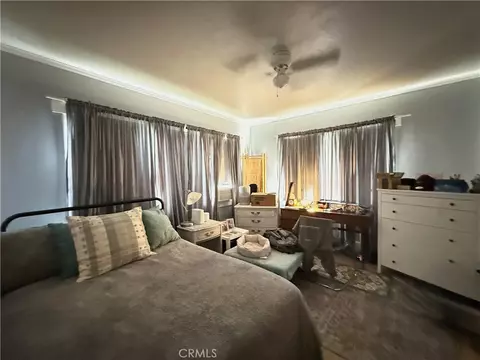 Bedroom - 108 S Oak Ave, Pasadena, CA 91107 photo 2 of 2