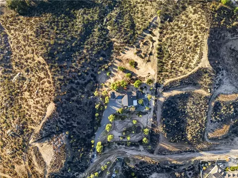 View/Area - 32485 Crooked Arrow, Wildomar, CA 92595 photo 7 of 9
