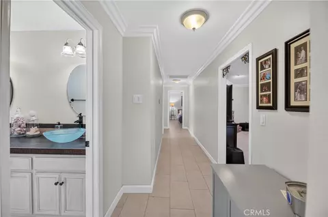Entry Way - 32485 Crooked Arrow, Wildomar, CA 92595 photo 5 of 6