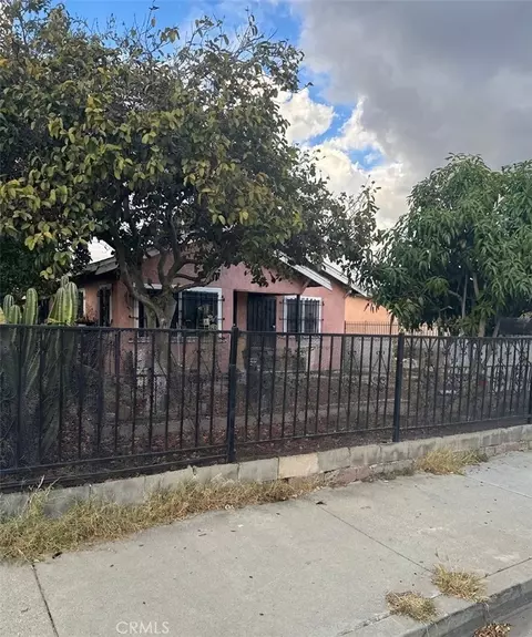 1217 W 99th, Los Angeles, CA 90044