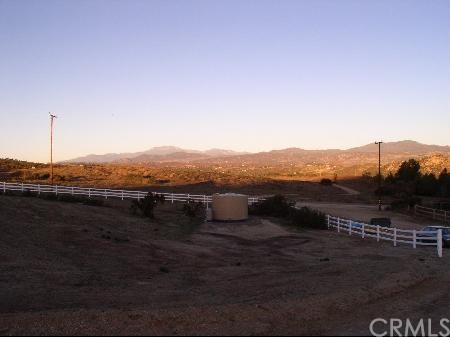 40323 Denise Rd, Temecula, CA 92592 photo 1