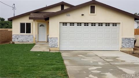 3702 Muir St, Riverside, CA 92503 photo 1