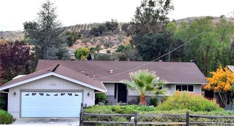 126 Hilltop Dr, Paso Robles, CA 93446 photo 1