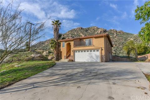 745 Huston Dr, Riverside, CA 92507 photo 1