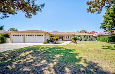 215 W Wistaria Ave, Arcadia, CA 91007