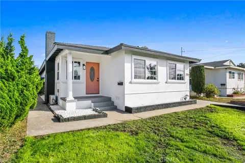 10904 Yukon Ave, Inglewood, CA 90303