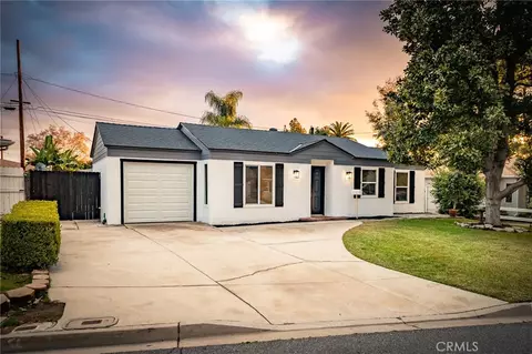 684 W Leeside St, Glendora, CA 91741