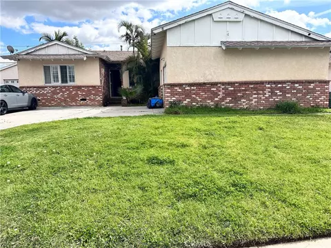 1174 W Coolfield Dr, Covina, CA 91722