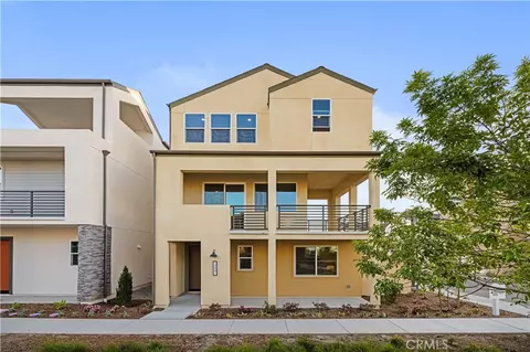 239 Abacus, Irvine, CA 92618