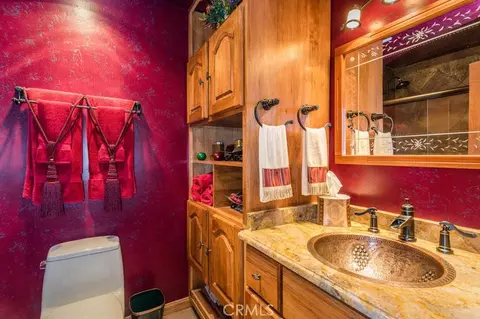 Bath - 3570 Sibley Ln, Templeton, CA 93465 photo 4 of 5