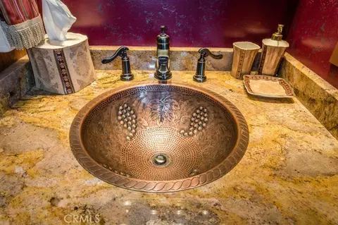 Bath - 3570 Sibley Ln, Templeton, CA 93465 photo 5 of 5