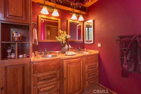 Bath - 3570 Sibley Ln, Templeton, CA 93465 photo 3 of 5