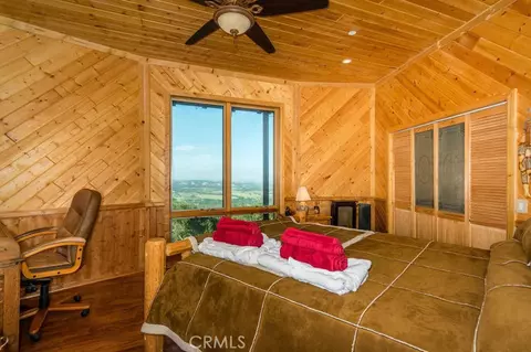 Bedroom - 3570 Sibley Ln, Templeton, CA 93465 photo 4 of 4