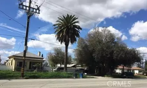 1367 S Towne Ave, Pomona, CA 91766