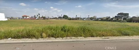 8147 Cypress Ave, Fontana, CA 92335