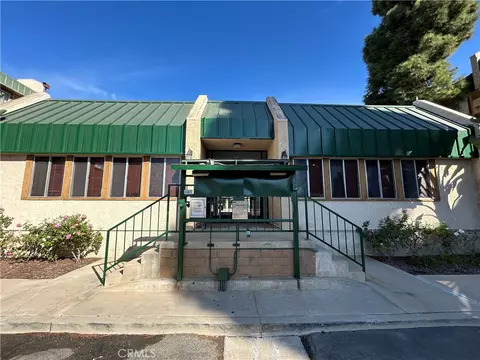 12121 Centralia St #305, Lakewood, CA 90715