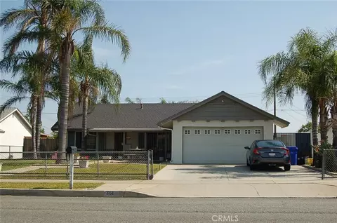 361 W Easton St, Rialto, CA 92376