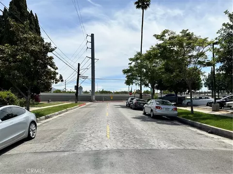 Exterior - 4308 Lime St, Riverside, CA 92501 photo 6 of 7