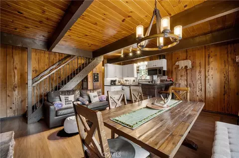 Dining - 865 Bear Mtn, Big Bear City, CA 92314 photo 4 of 6