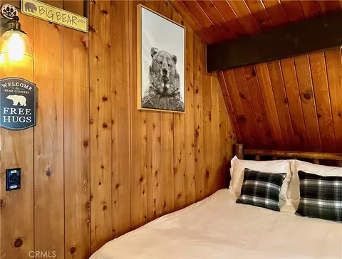 Bedroom - 865 Bear Mtn, Big Bear City, CA 92314 photo 10 of 11