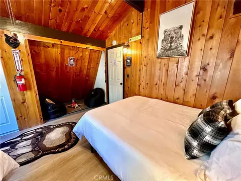Bedroom - 865 Bear Mtn, Big Bear City, CA 92314 photo 11 of 11