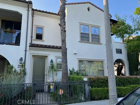 513 E Water St, Anaheim, CA 92805