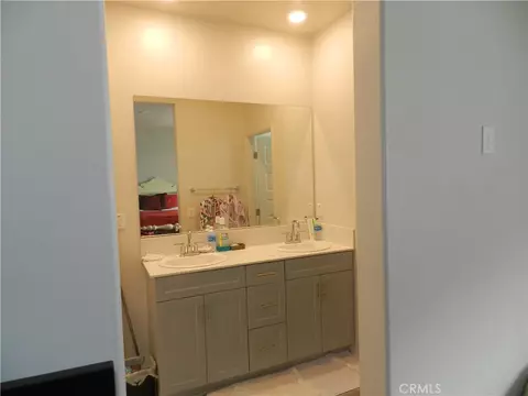 Bath - 28010 Melrose Dr, Temecula, CA 92591 photo 1 of 2