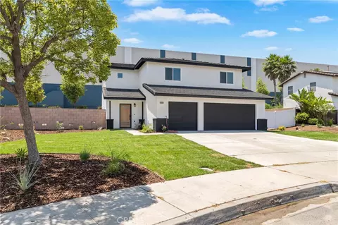 2504 N Fitzsimmons Ave, Rialto, CA 92377