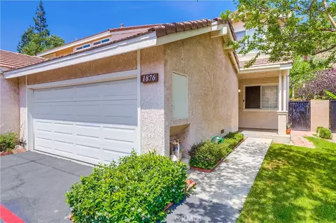 1876 Forest Dr, Azusa, CA 91702