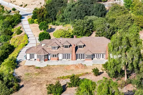 2945 Steeplechase Ln, Diamond Bar, CA 91765