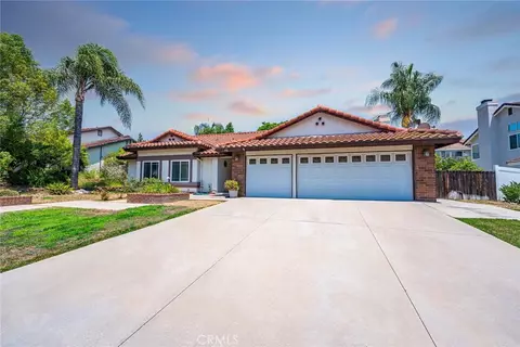 7156 Stanhope Ln, Riverside, CA 92506