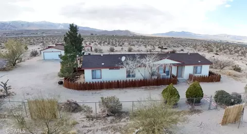 8130 Camp Rock Rd, Lucerne Valley, CA 92356