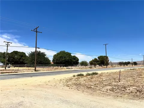 125 Ste Vic Ave, Lancaster, CA 93535