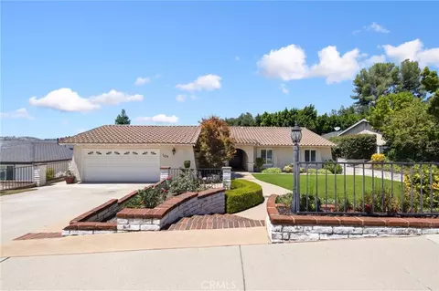 109 Glengrove Ave, Glendora, CA 91741
