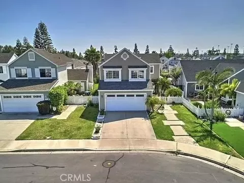 21091 Redwood Ln, Mission Viejo, CA 92691