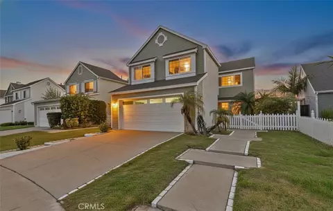 21091 Redwood Ln, Mission Viejo, CA 92691