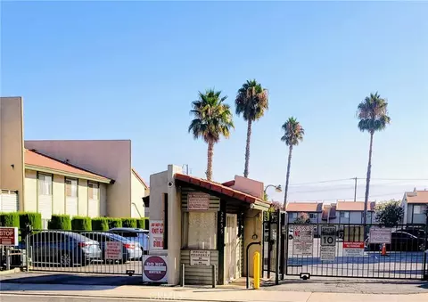 2255 Cahuilla St #68, Colton, CA 92324