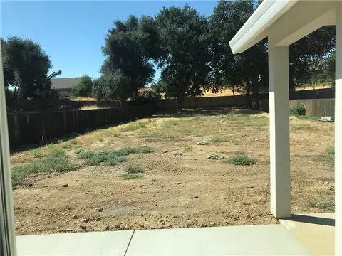1455 Acacia St, Red Bluff, CA 96080 photo 8